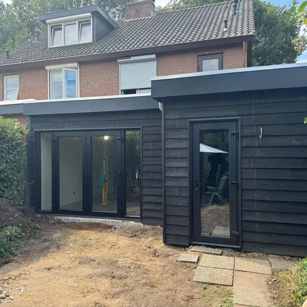 uitbouw met hout